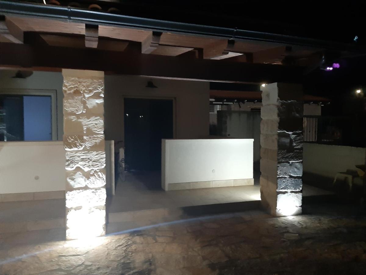 L'Aira Ecchia - Ospitalita Rurale Villa Lecce Ngoại thất bức ảnh